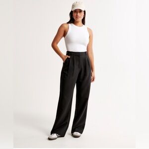 Abercrombie & Fitch Sloan Tailored Pant *Short Length*
